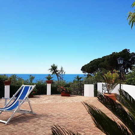 Villa Del Sogno Паргелия Екстериор снимка